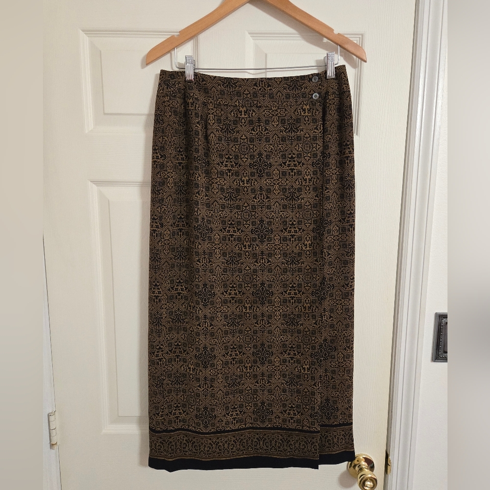 Liz Claiborne Elegant Brown Patterned wrap Skirt size 12